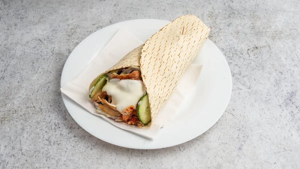 Gyros tortillában csirkehússal