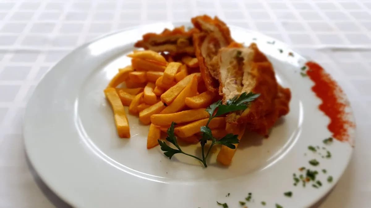 Betyár borda sült burgonyával