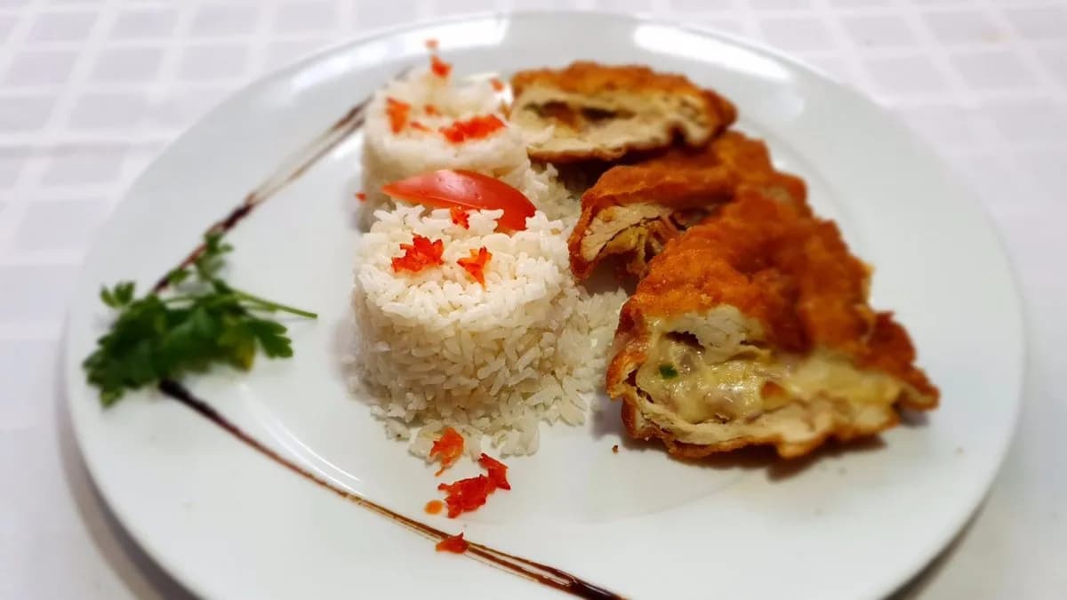 Ínyenc jércrmell filé rántva jázminrizzsel