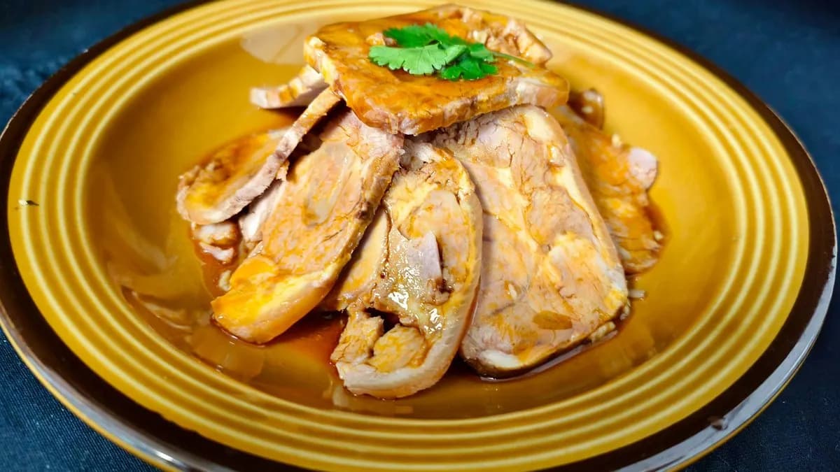 14. Csülök szelet házikészítéső ötfűszeres szósszal