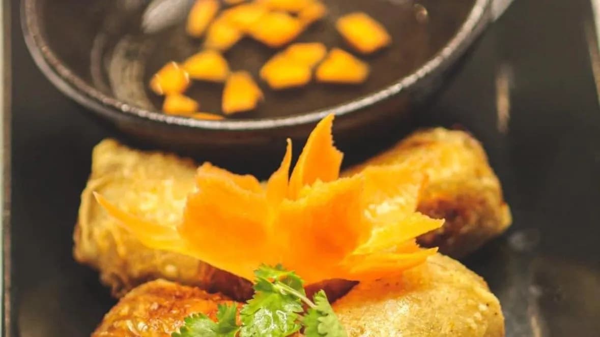 5e. Húsos tavaszi tekercs / 3db