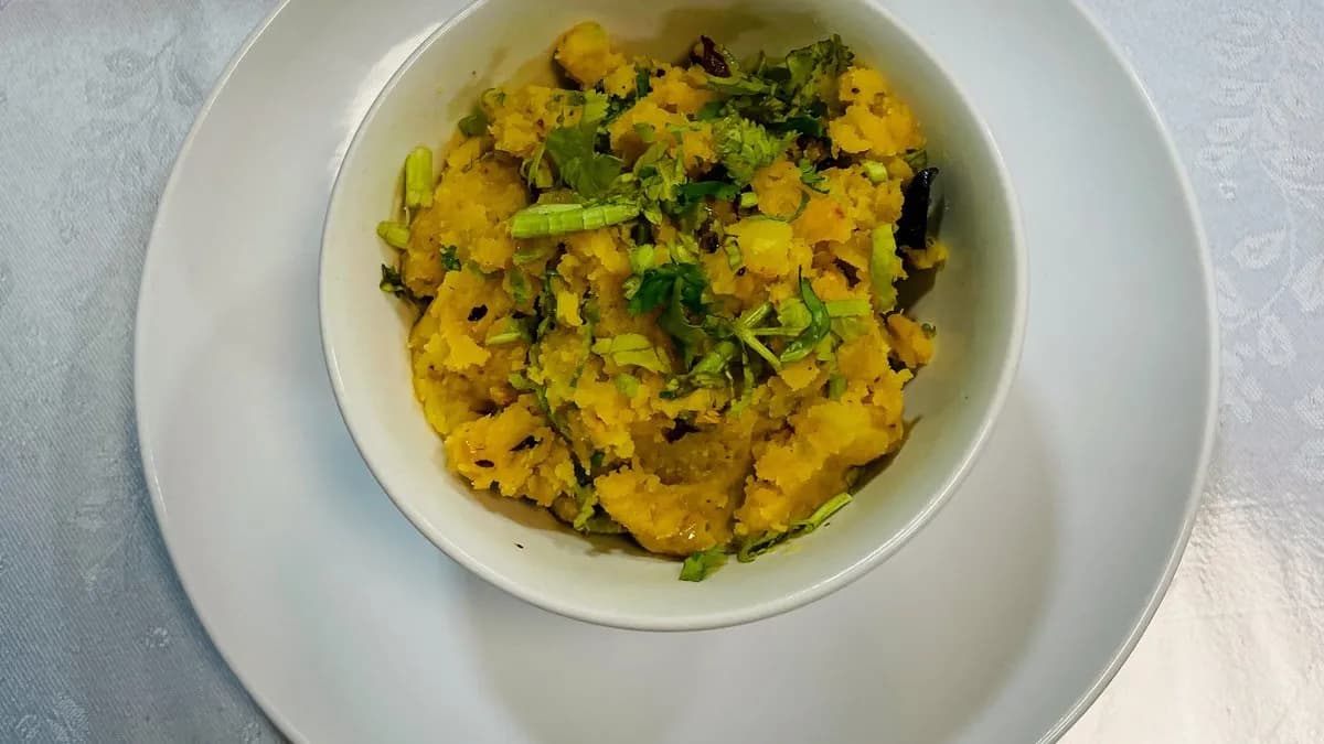 Aloo / Burgonya Bhorta