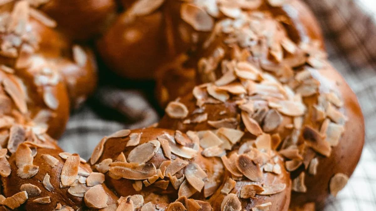 Húsvéti mandulás kalács