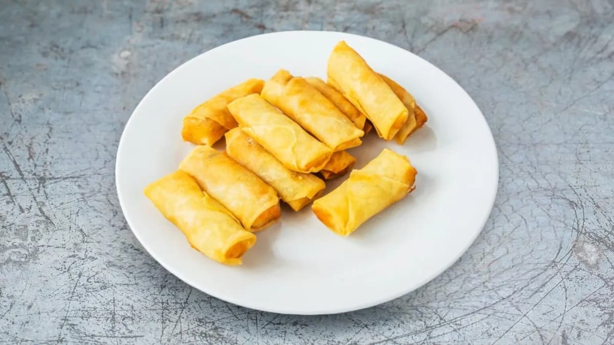 Tavaszi tekercs (8db)