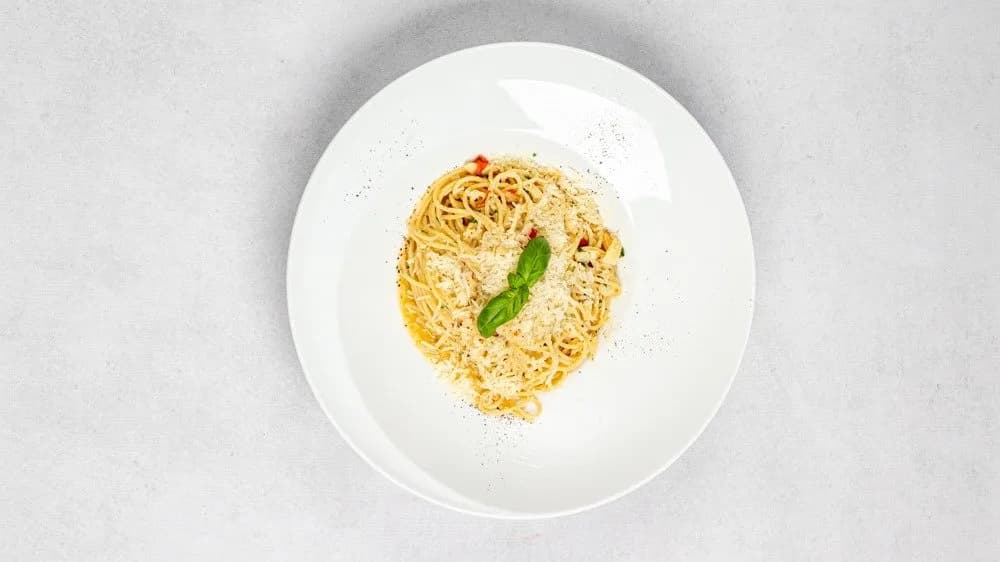 Spaghetti aglio, olio e pepperoni 🌿