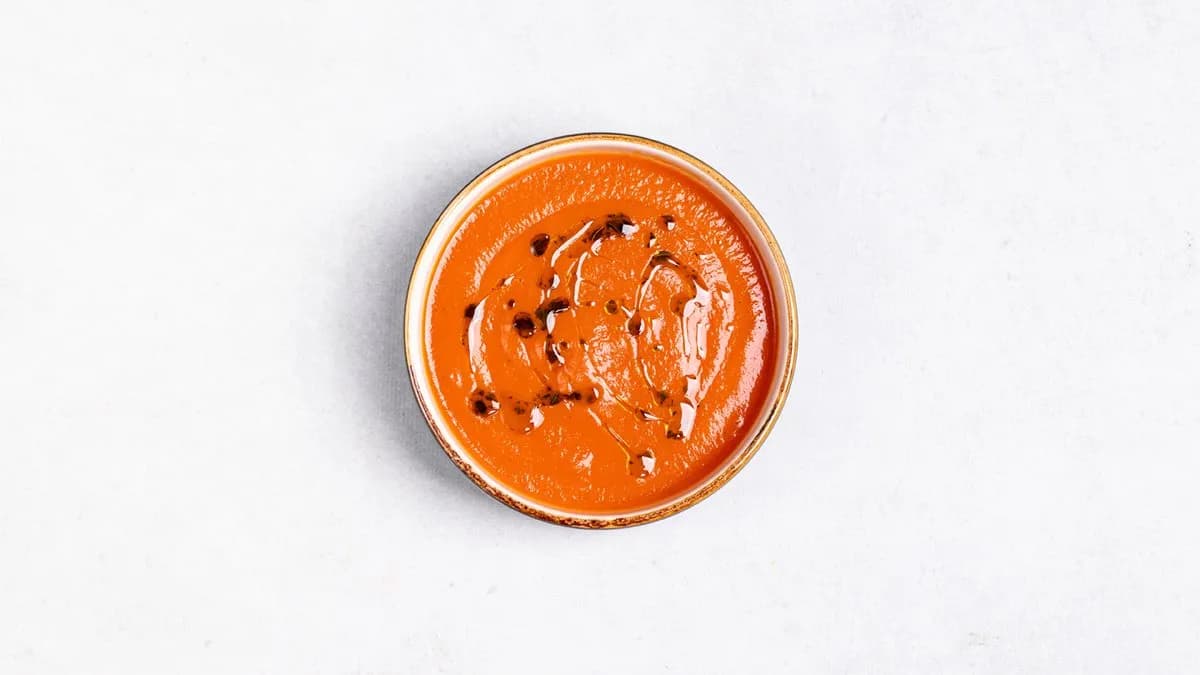 Krem pomidorowy z oliwą bazyliową