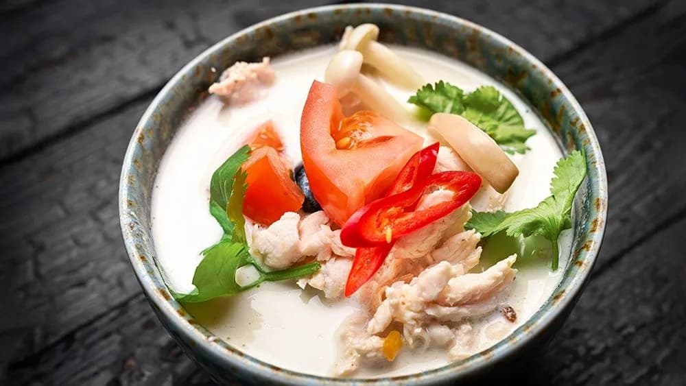Tom kha z kurczakiem