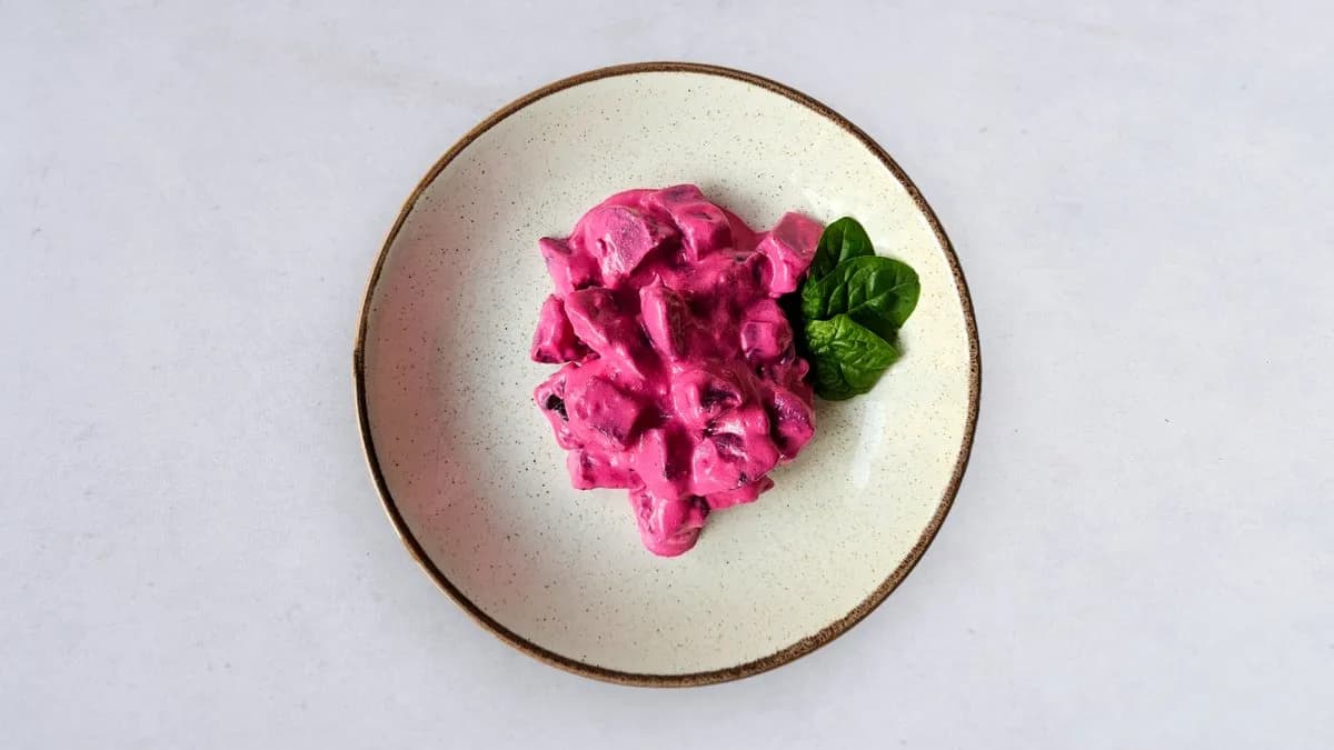 Pantzaria me giaourti