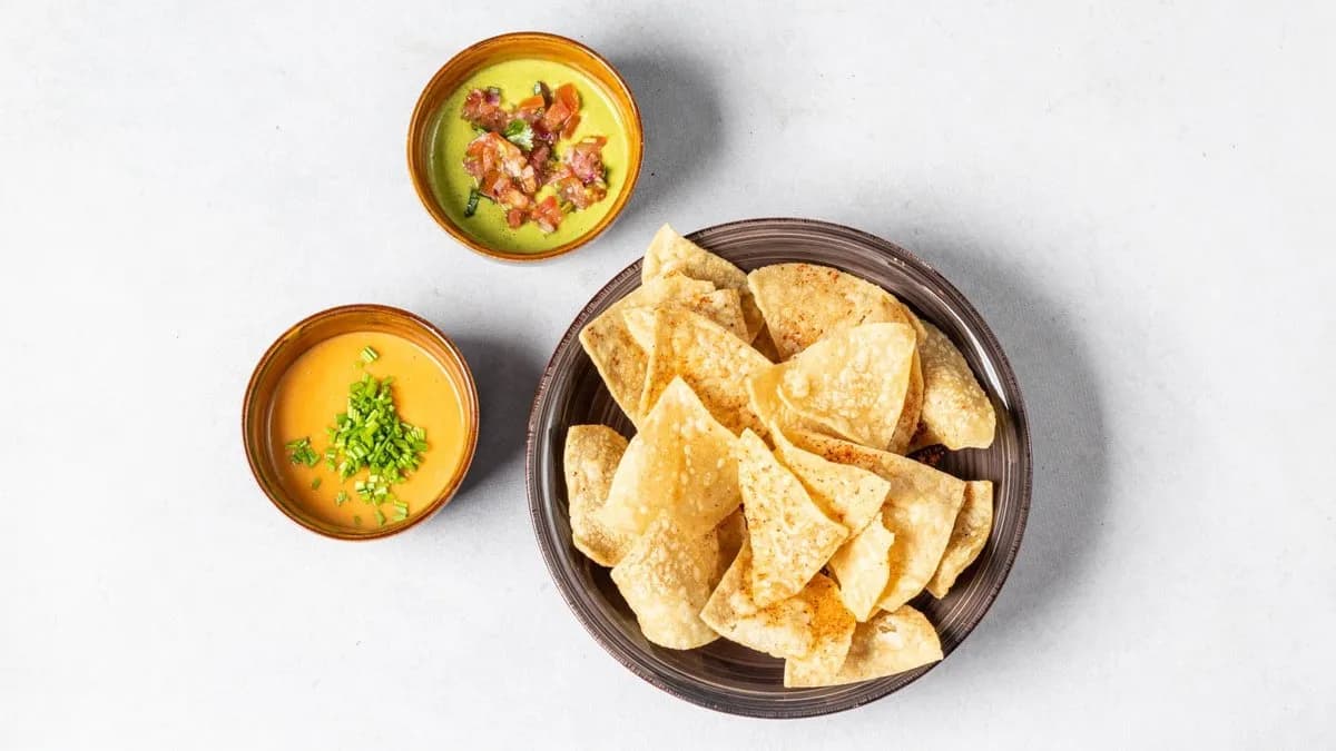 Totopos uno, dos, tres