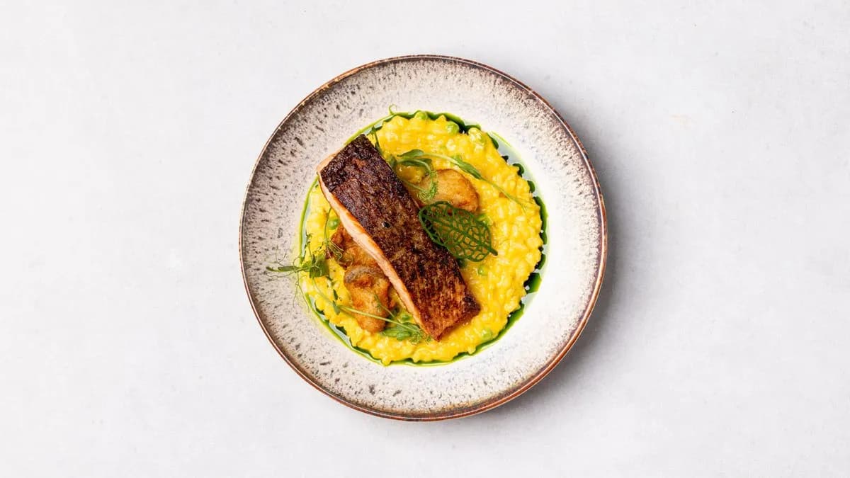 Łosoś z risotto cytrynowym