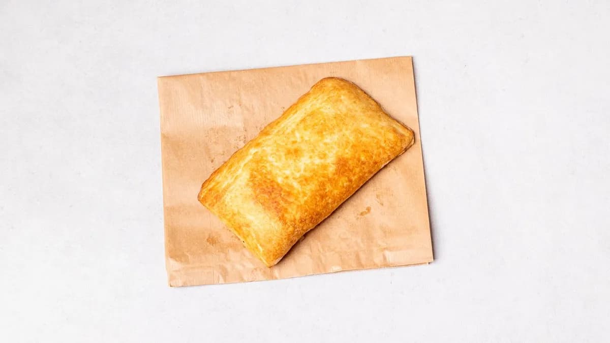 Chaczapuri ciasto pół-francuskie z wieprzowiną