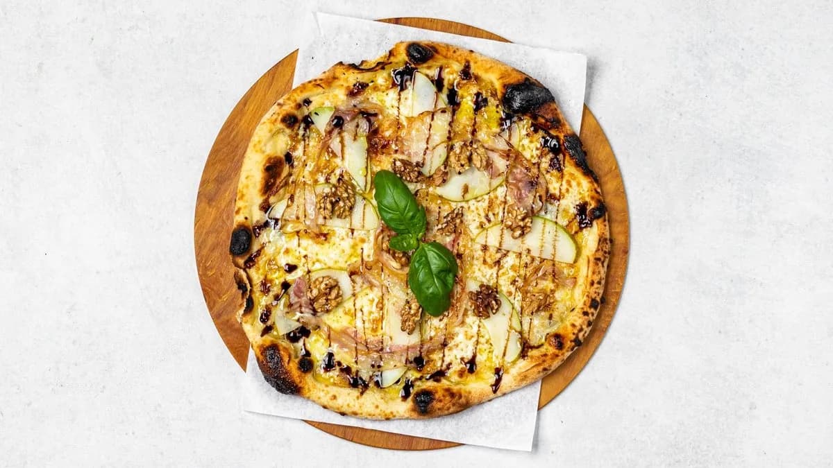 Pere e noci - Gruszka z orzechami - pizza bianca