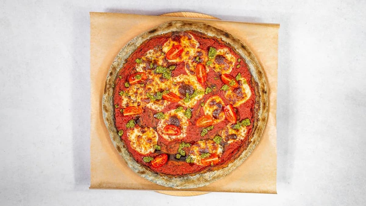 Faces special margherita