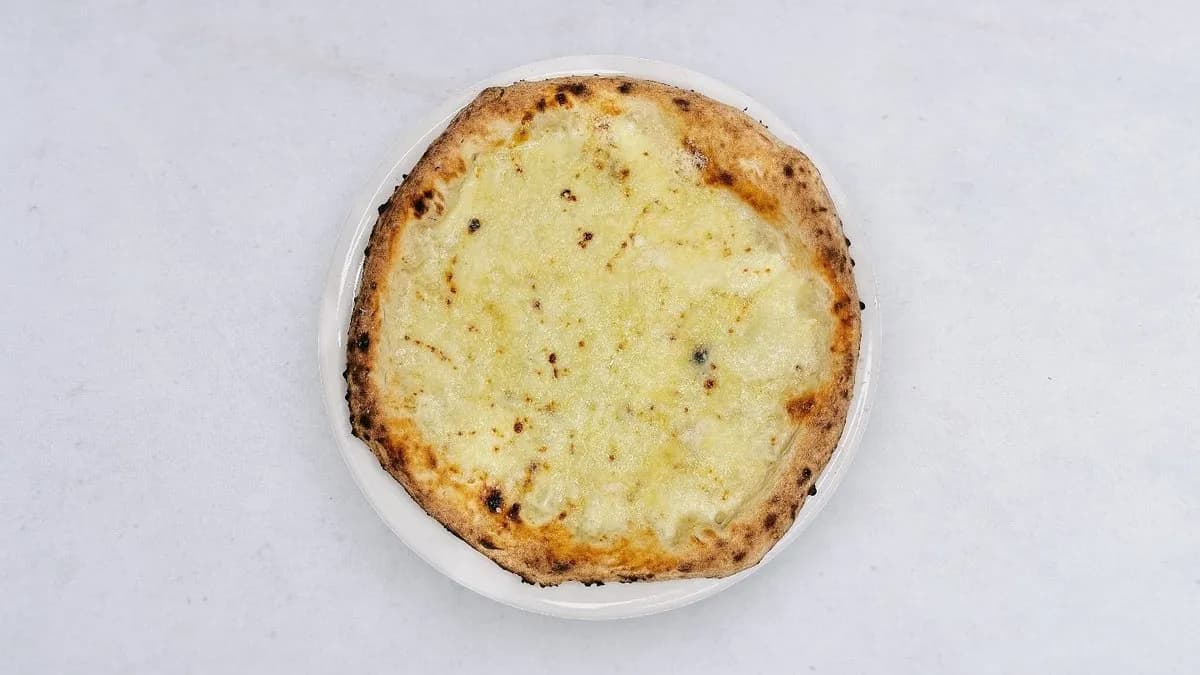 Pizza Quattro Formaggi - 40 cm