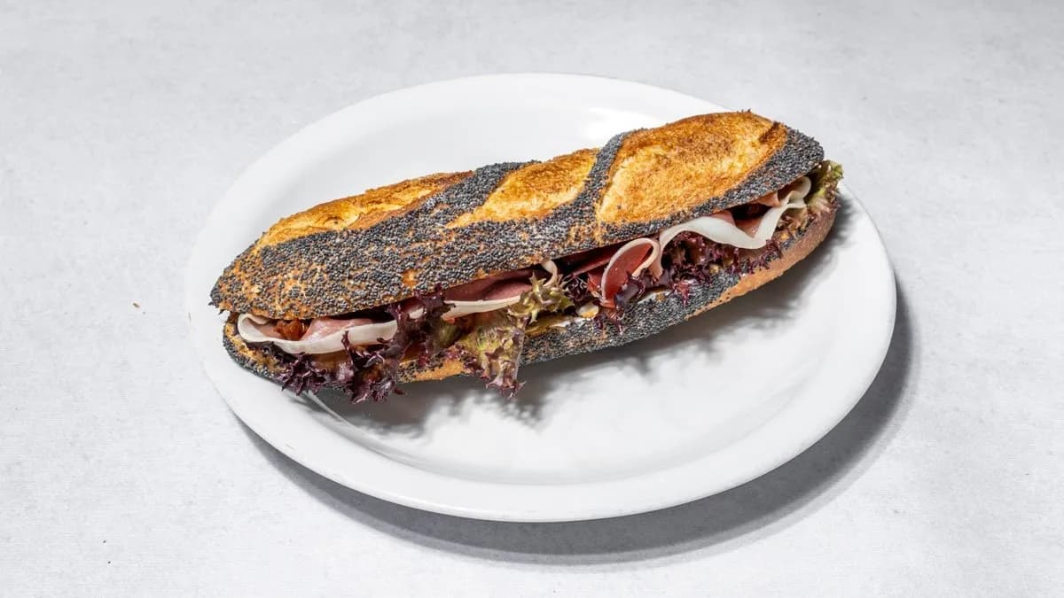 Sandwich z szynką parmeńską