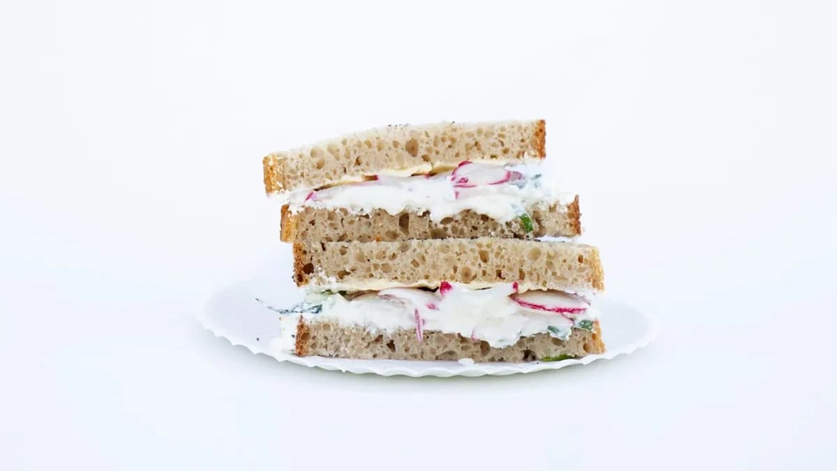 Kanapka z twarożkiem