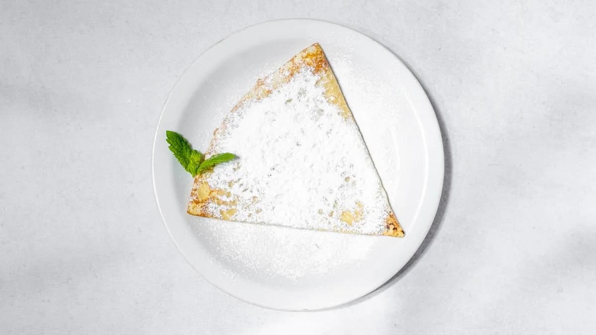 Naleśniki z cukrem pudrem