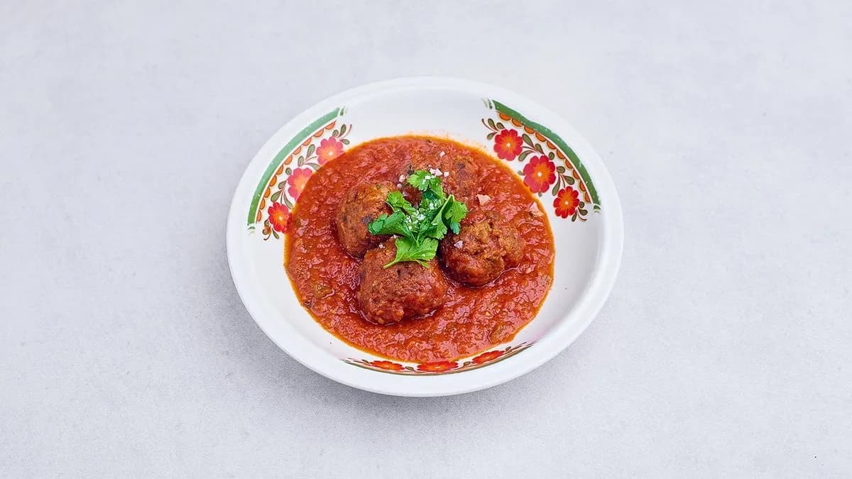 Pulpety w sosie pomidorowym