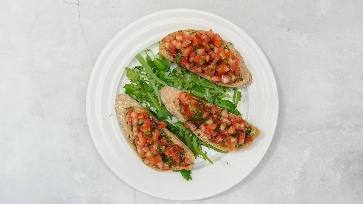Grzanka z makrelą