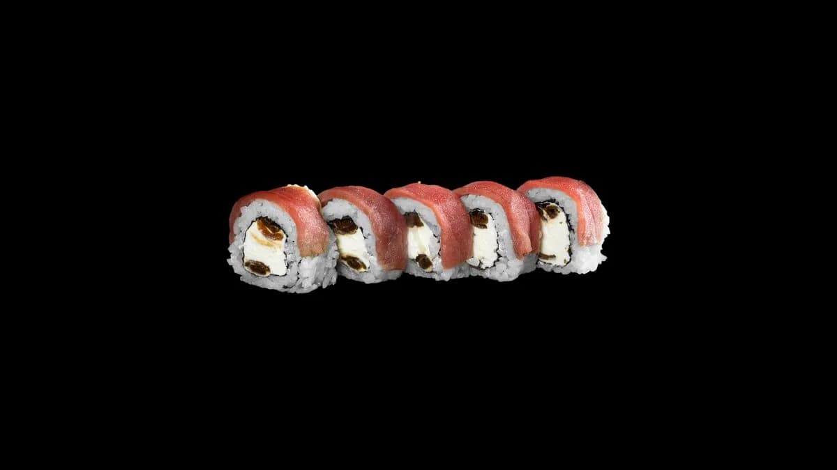 Kizumaki rainbow tuńczyk