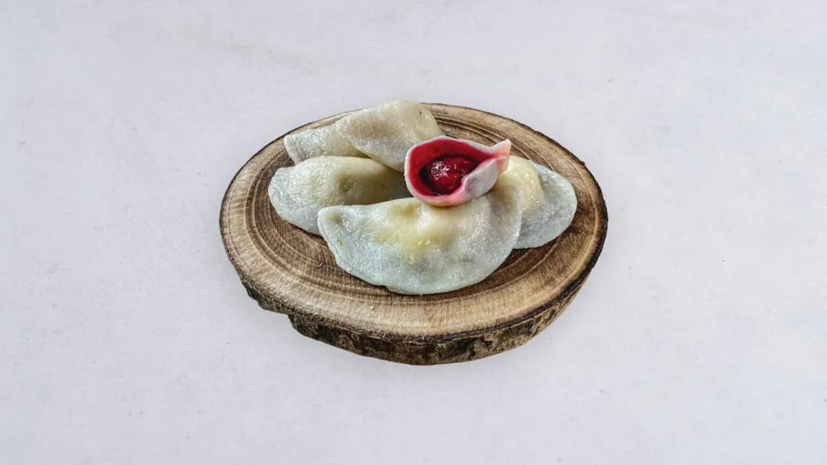 Pierogi z wiśniami