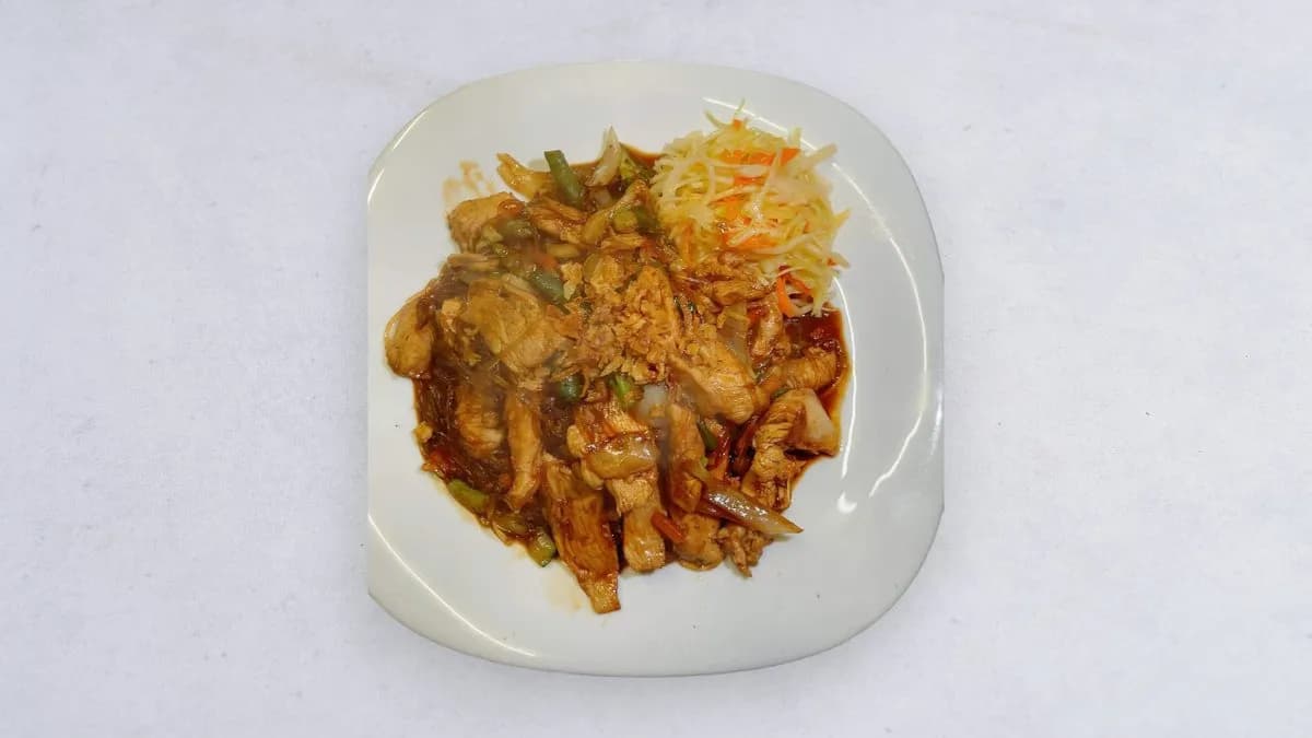 Makaron sojowy z warzywami