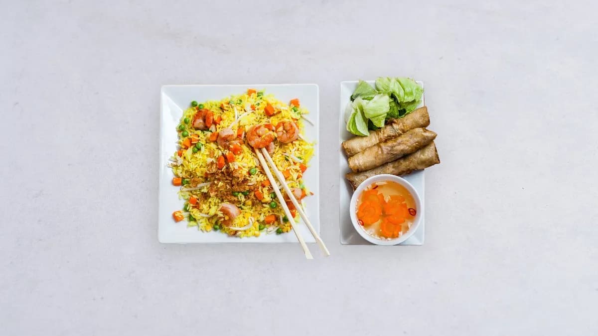 Danie z woka z krewetkami