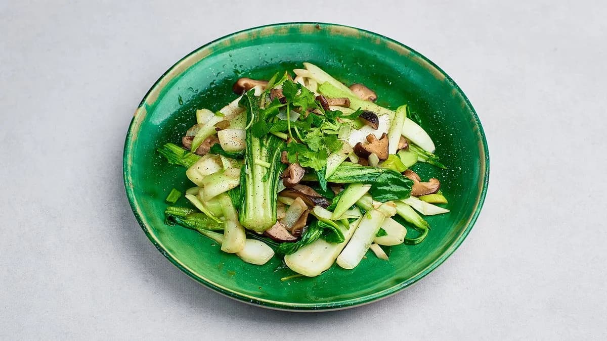 Pak Choi z Grzybami Mun