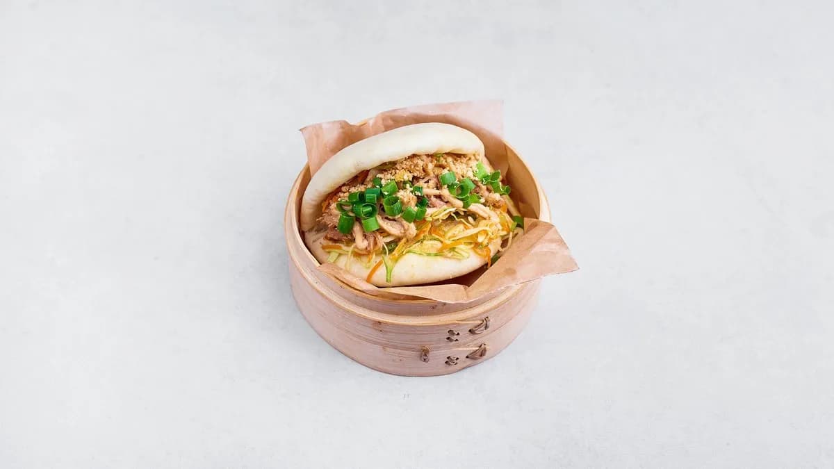 Bao z kandyzowanymi jabłkami