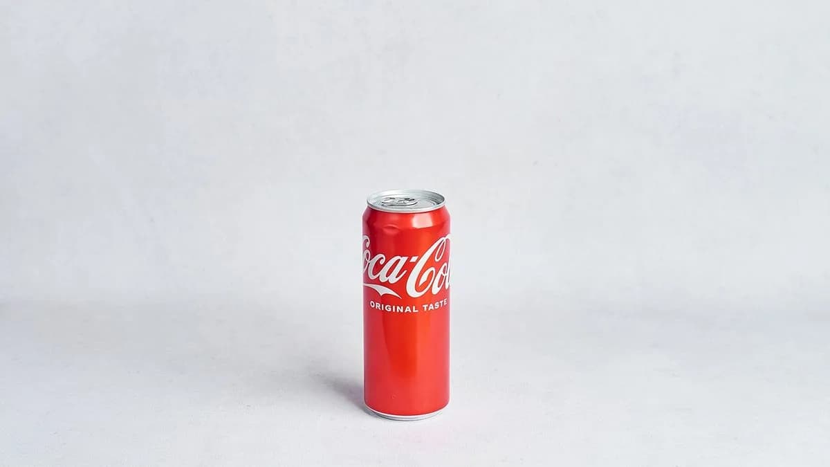Coca cola puszka 0,33 l