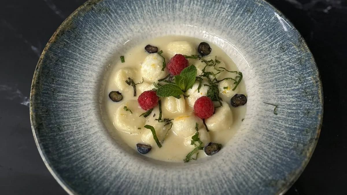 KLUSKI LENIWE W SOSIE KOKOSOWYM