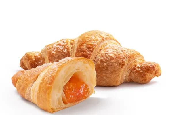 Wegański croissant z pomarańczą