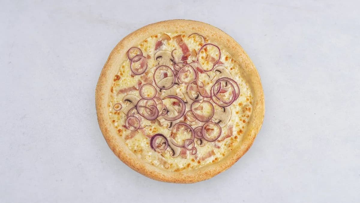 Pizza carbonara