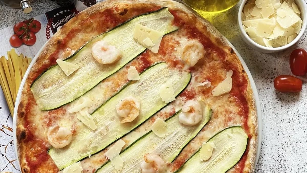 NOWOŚĆ SEZONOWA - Pizza Gamberi e Zucchine -25%
