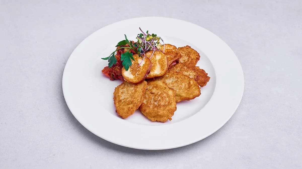 Placki ziemniaczane z duszonymi warzywami 🌿