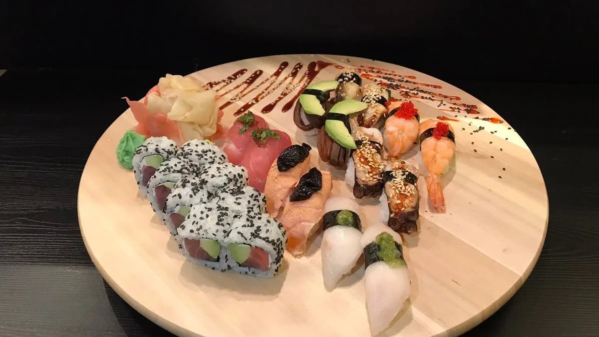 Nigiri & Sushi Set (22 szt. 1-2 os)