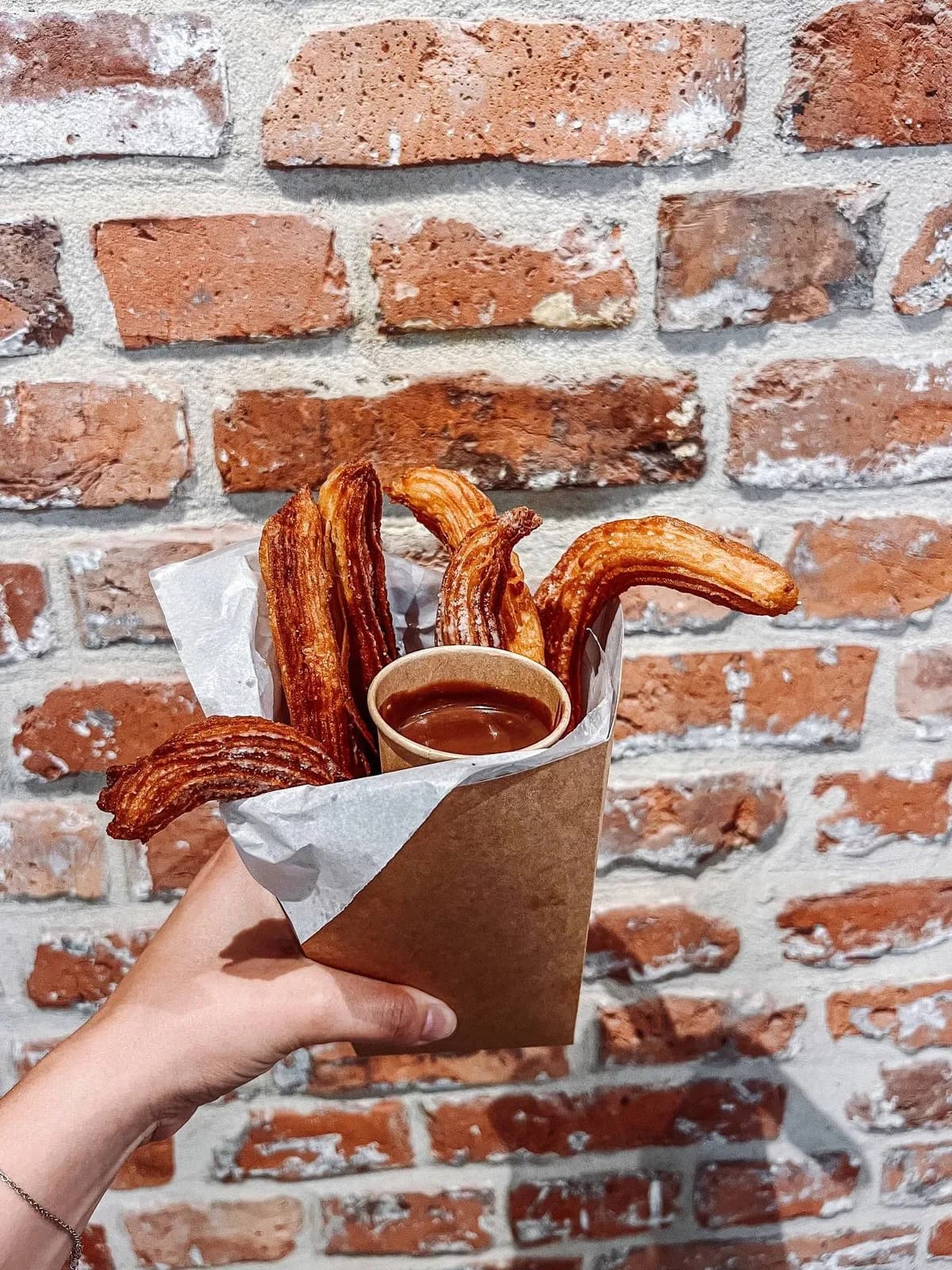 Churros z cukrem i cynamonem