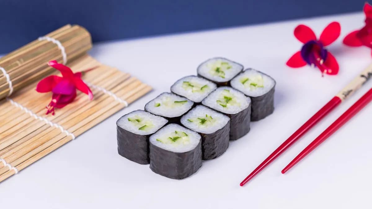 Hosomak Ogórek (8 szt.)