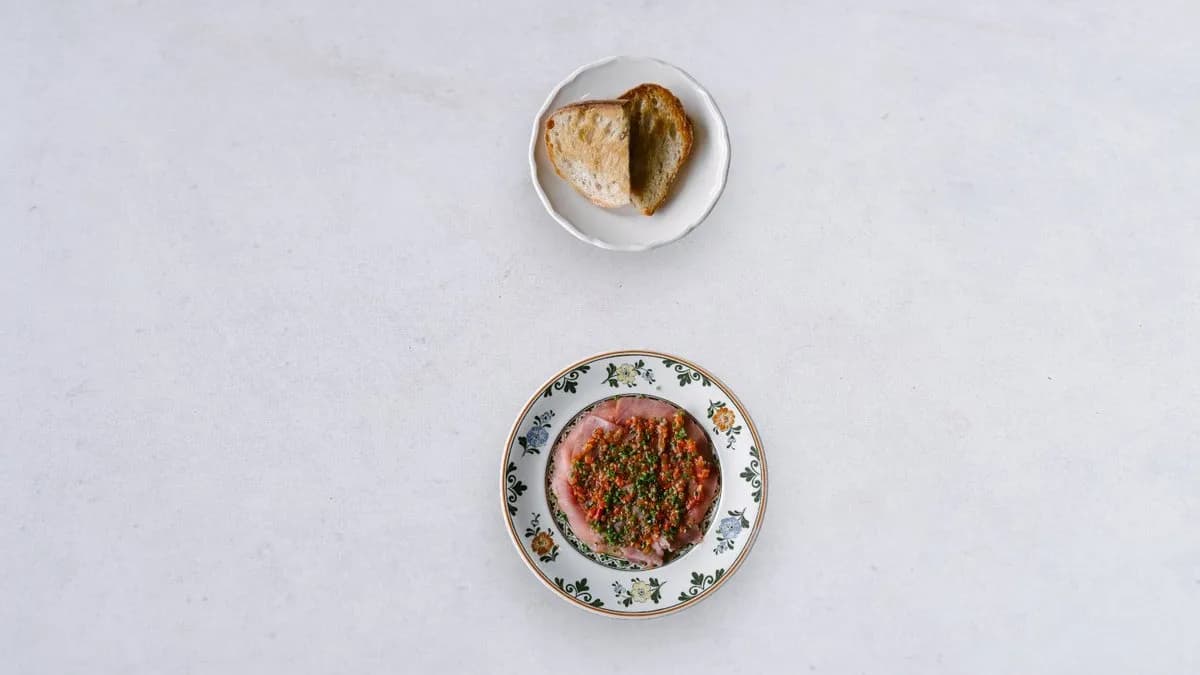 Carpaccio z wędzonego tuńczyka