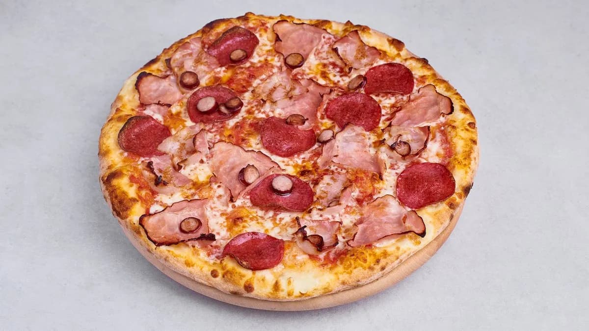 Pizza mięsna