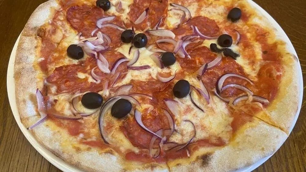 PIZZA SALAME PICCANTE