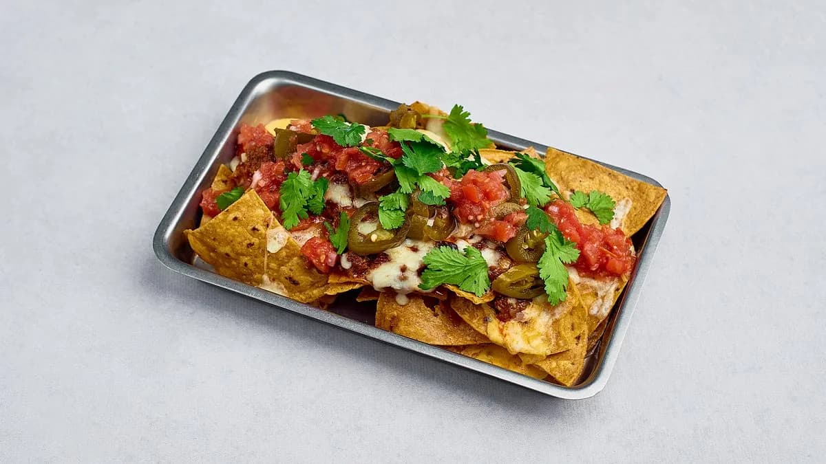Loaded nachos 🌶️