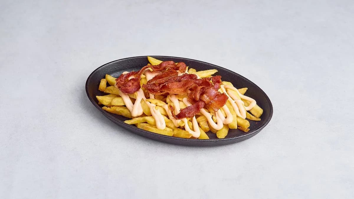 Cheese&becon fries