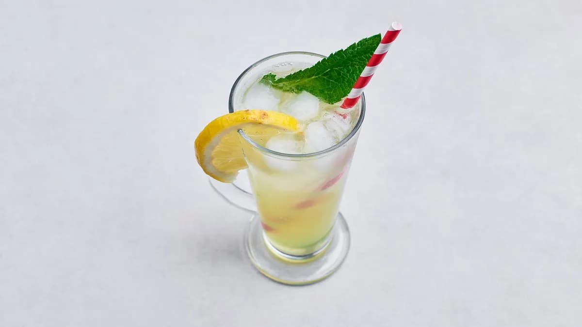 Lemoniada z miętą