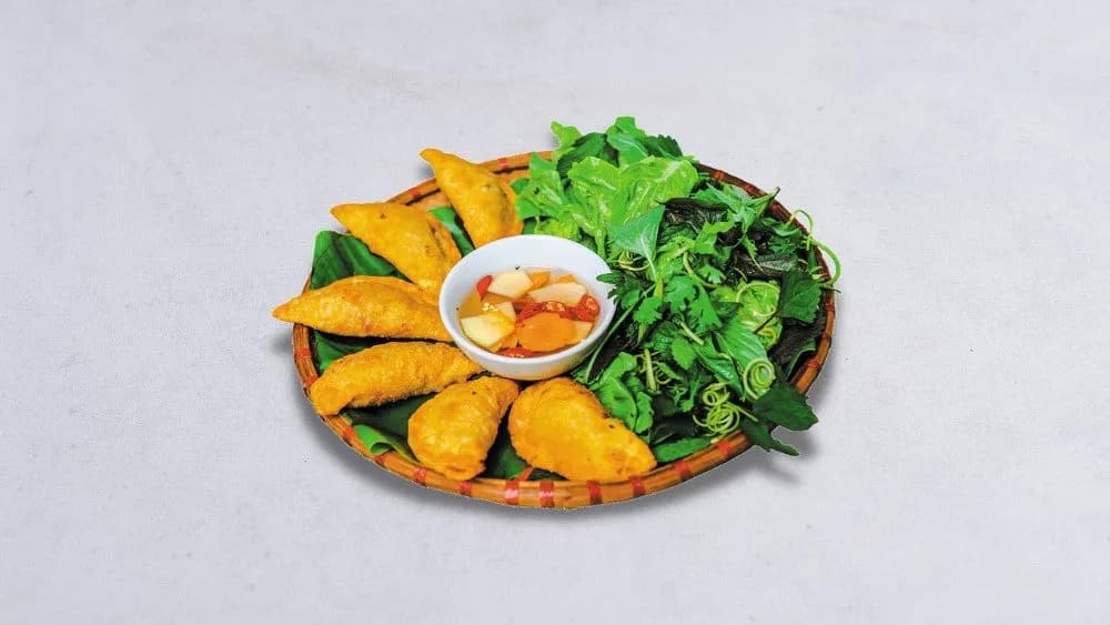 Smażone pierogi po kantońsku