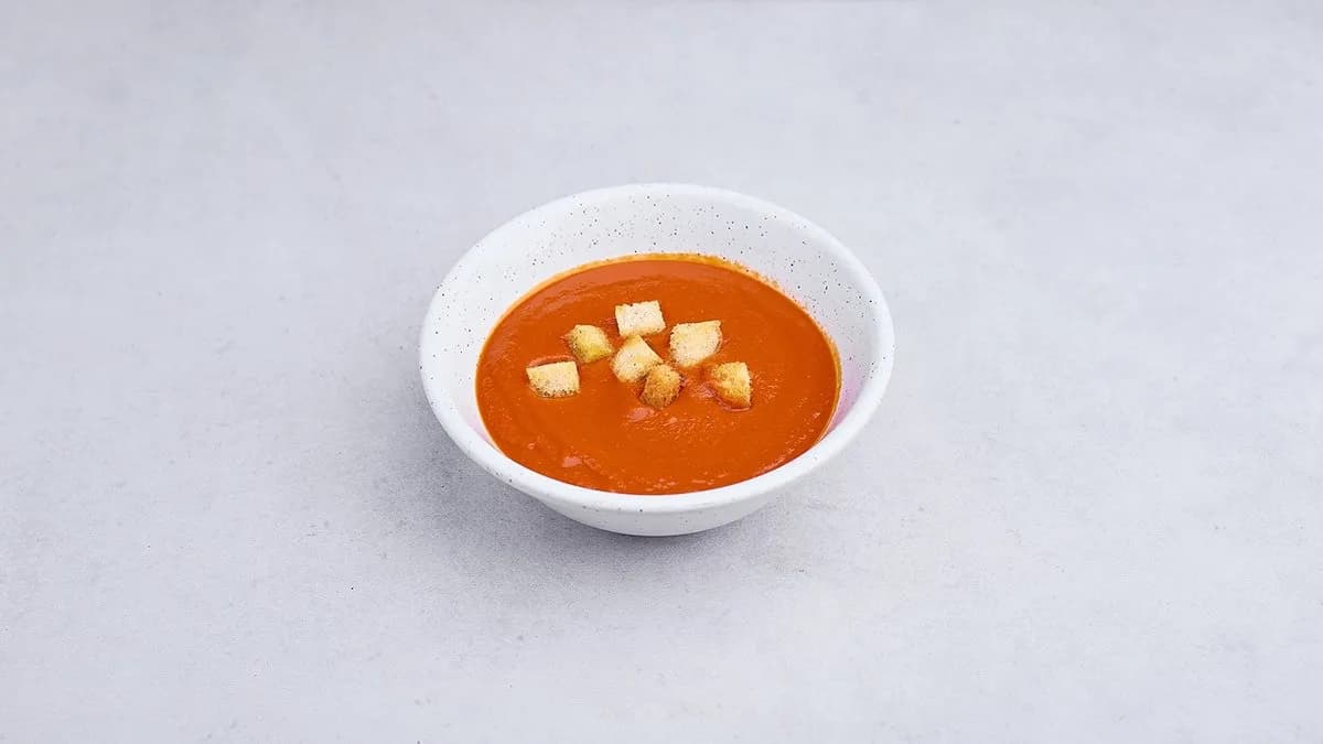 Zupa pomidorowa z grzybami