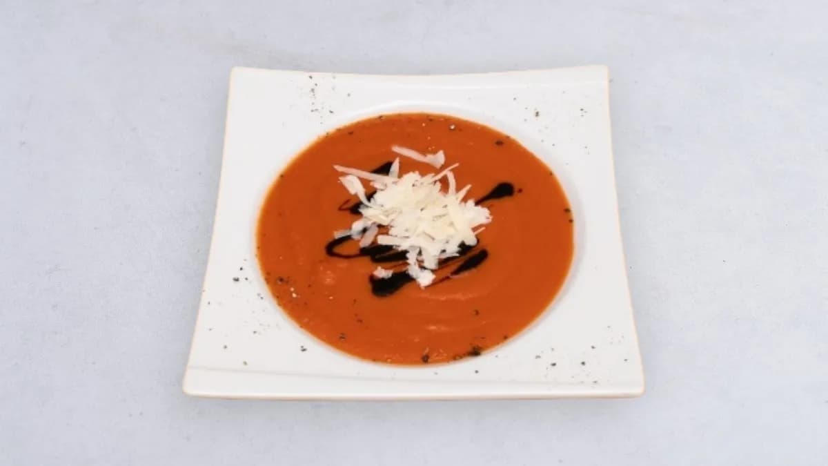 Krem z mięsistych pomidorów