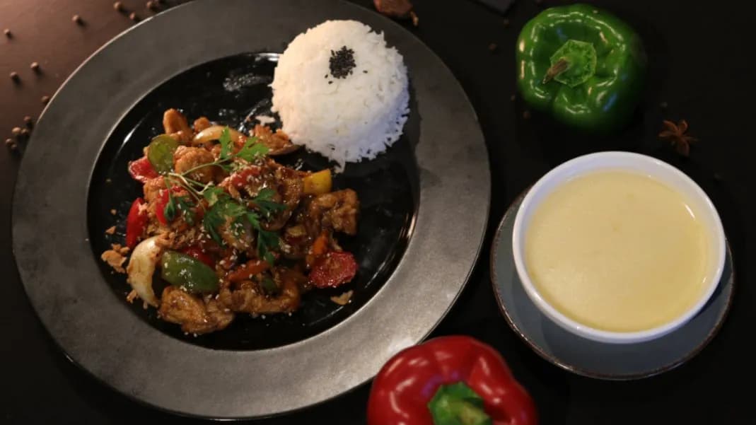 Kurczak z orzechami nerkowca