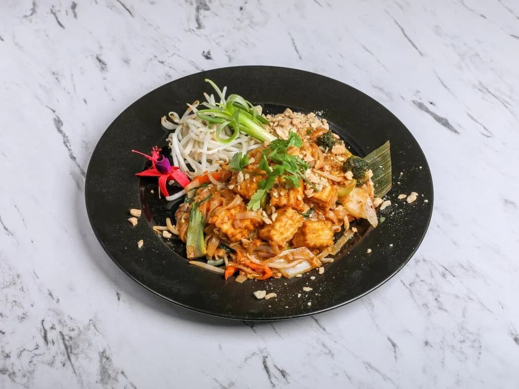 527. Pad Thai Tofu