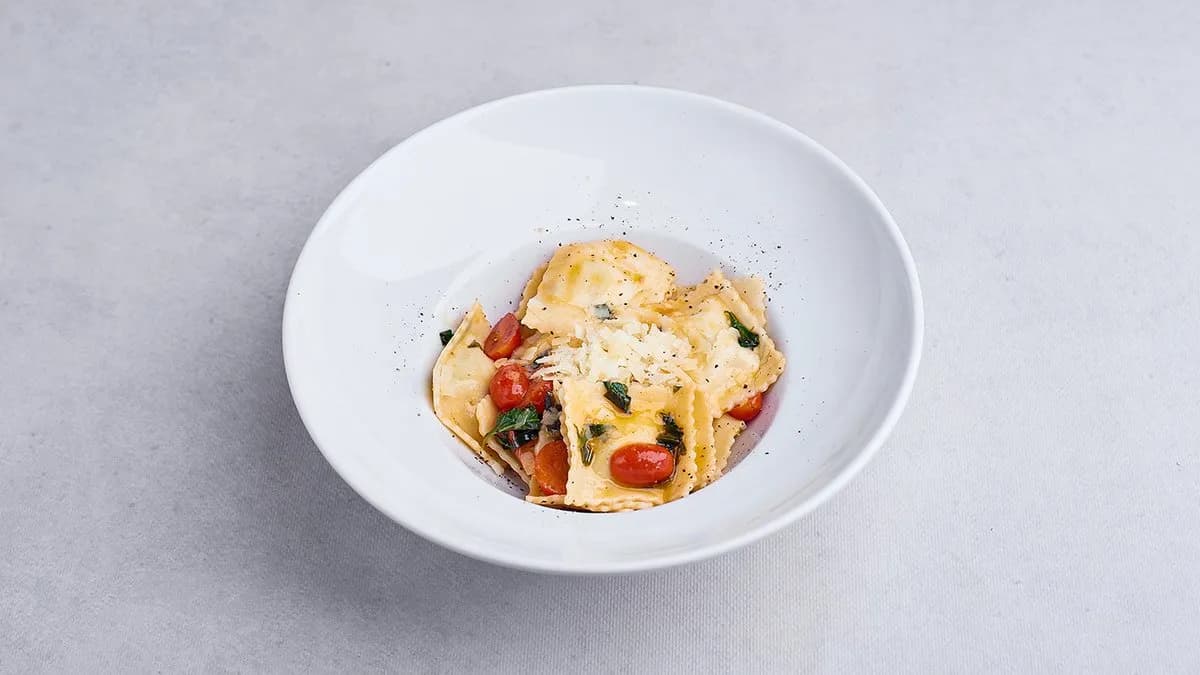 Ravioli con ricotta e spinaci